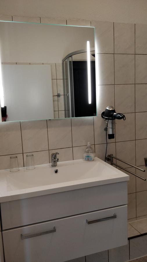 Akzent Hotel Alte Direktionsvilla Kupfermuehle Harrislee Quarto foto